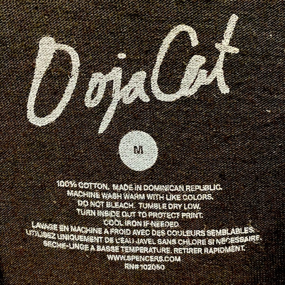 Doja Cat Graphic T-Shirt - Size Medium - NWT - Picture 3 of 3